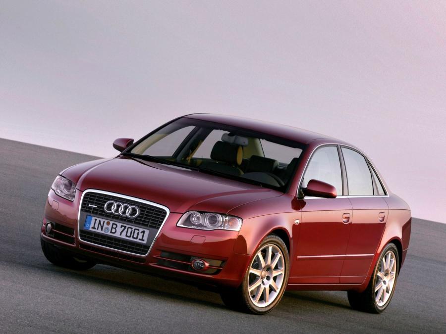  Audi A4 3.0 TDI Quattro Sedan (B7, 8E) 2004 года  (фото 6 из 9)
